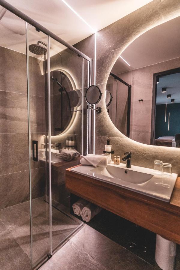 Mediterraneo Luxury Room Esztergom Exterior foto