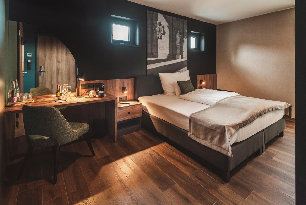 Mediterraneo Luxury Room Esztergom Exterior foto