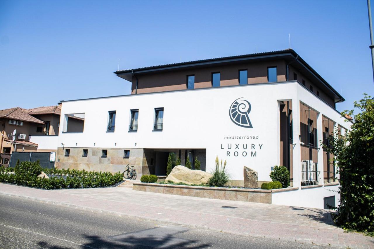 Mediterraneo Luxury Room Esztergom Exterior foto